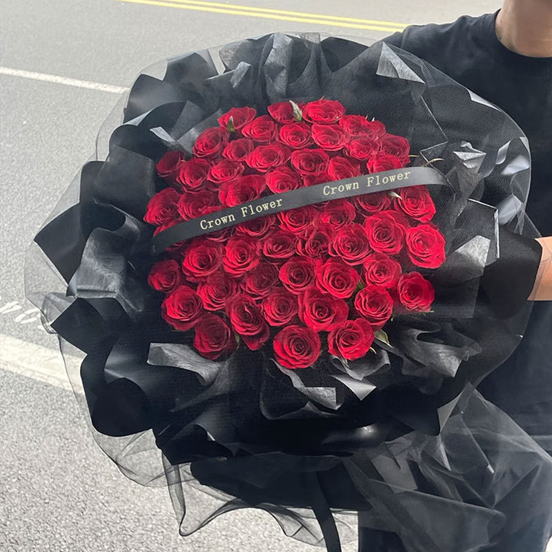 Be filled with joy, 52 red roses - Send love flowers to China
