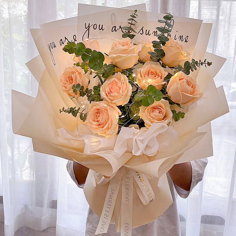 Blooming like a brocade, 11 champagne roses - Send business flowers to China