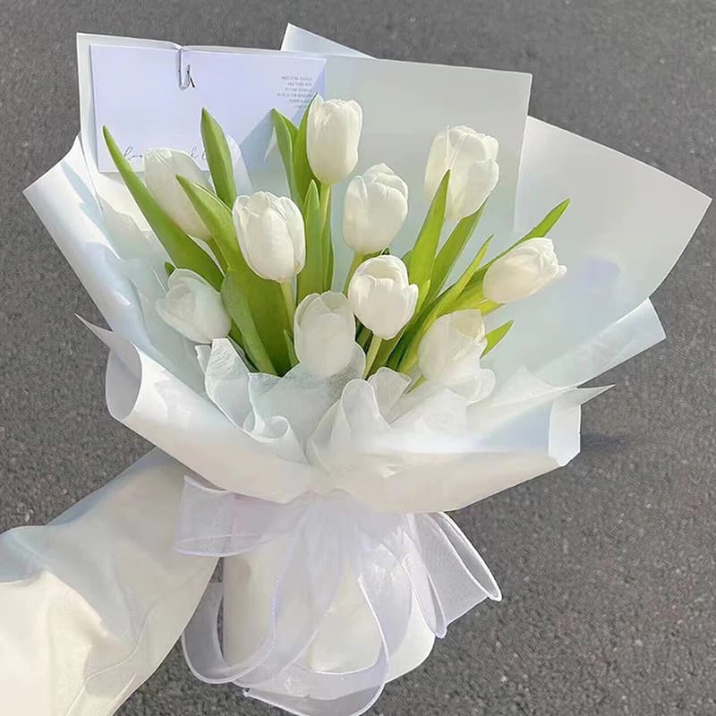 Fenghua, 11 white tulips - Send tulips to China