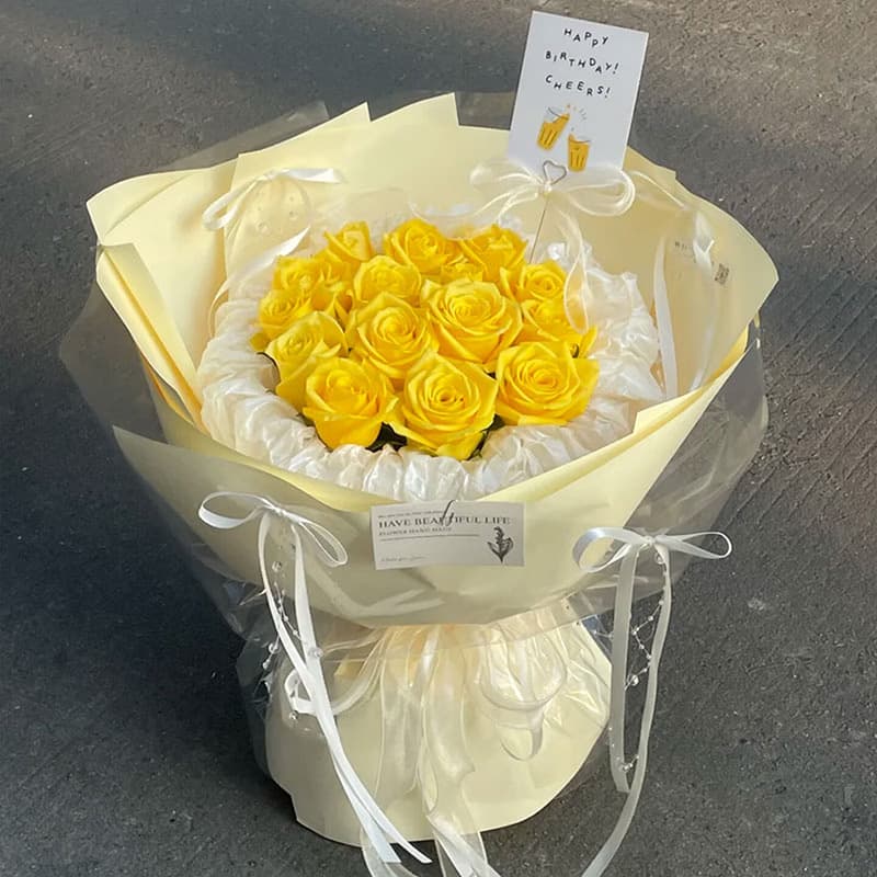 As free as the wind, 11 yellow roses - Send friendship flowers to China
