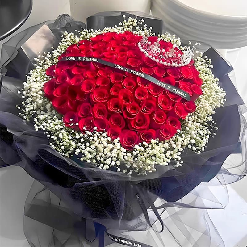 Happy birthday to the queen, 99 red roses - Send love flowers to China
